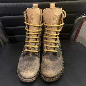 Frye Veronica Stoned Washed Combat Boot US 7.5